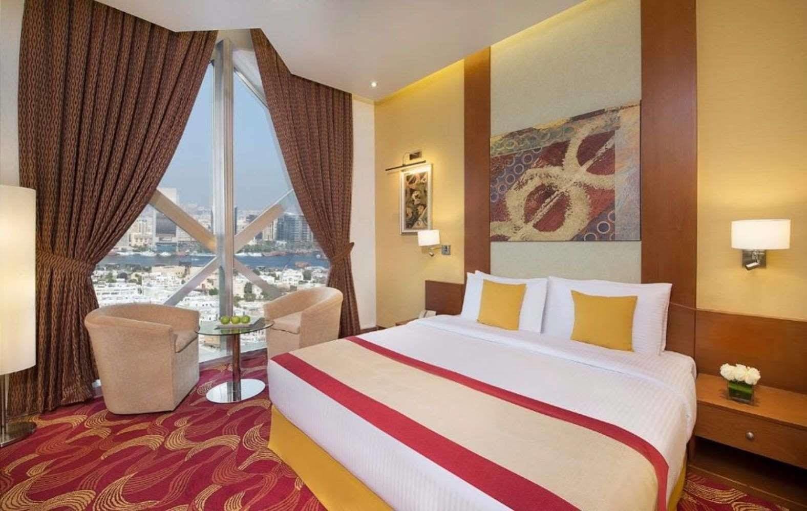 City Seasons Towers Hotel Bur Dubai Exterior photo
